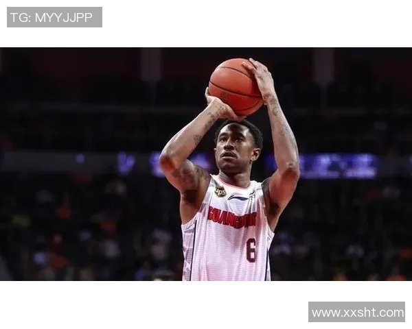 武汉排球队以77分稳居杯赛积分榜首位展现强劲实力 武汉排球队以77分稳居杯赛积分榜首位展现强劲实力